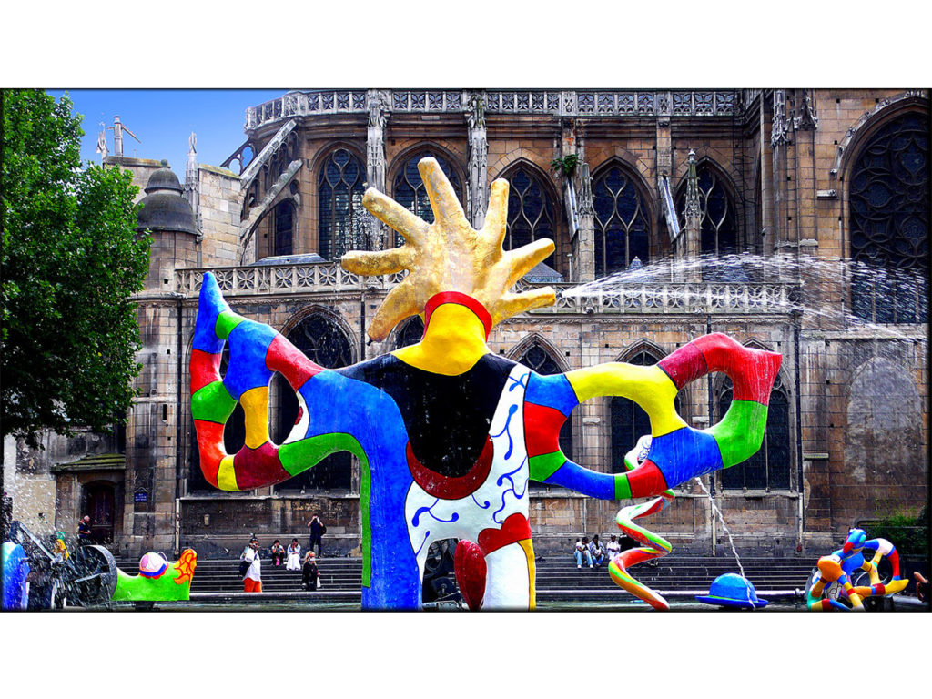 Sculptures de Niki de Saint Phalle de la fontaine Stravinsky