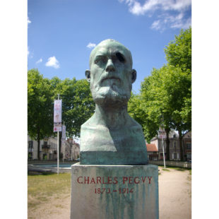Buste sculpté de Charles Péguy