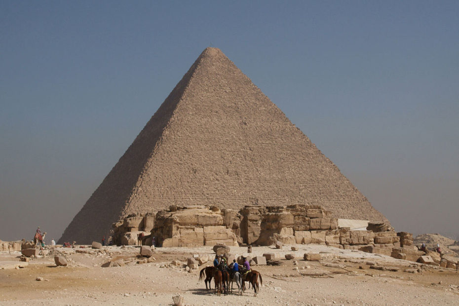 Pyramide de Kheops à Memphis