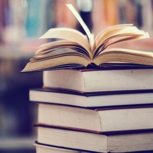 Pile de livres, plaisir de lectures