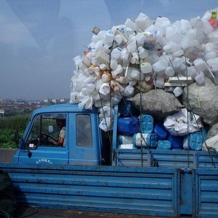 Camion de recyclage chinois