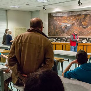présentation de groupe au musée de géologie de Rennes
