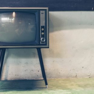 Vieux poste de TV