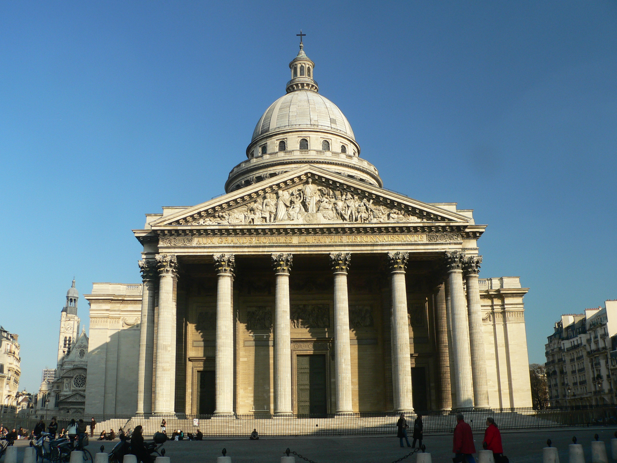 Image du Panthéon : vue de l'entrée