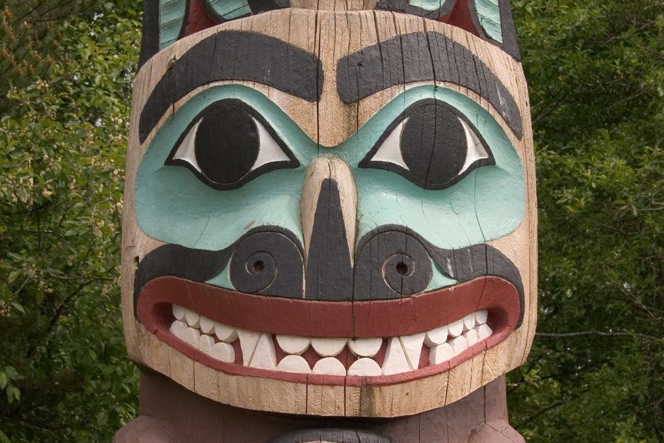 Totems du peuple tlingit