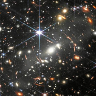 Cette première image scientifique et en couleur du télescope James Webb est la plus profonde de l'Univers jamais prise.