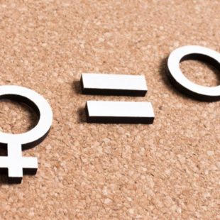 logo masculin et logo féminin avec le symbole égale entre les deux