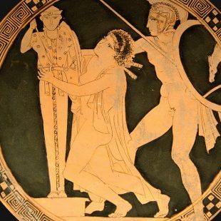 Ajax le Petit arrachant de force Cassandre du Palladium auprès duquel elle s'était réfugiée. Intérieur d'une coupe attique à figures rouges, v. 440-430 av. J.-C.